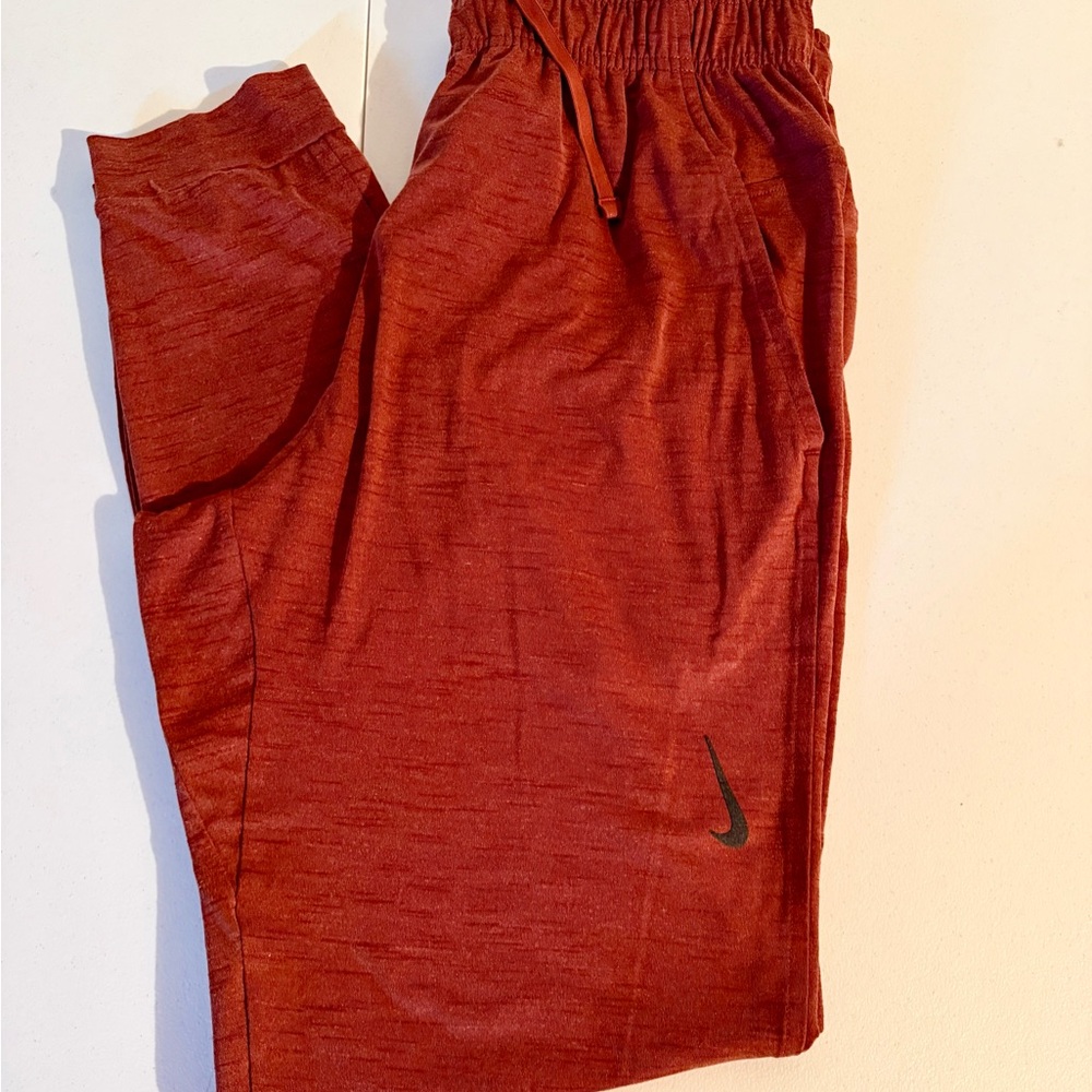 Nike Men’s Maroon Jogger Pants